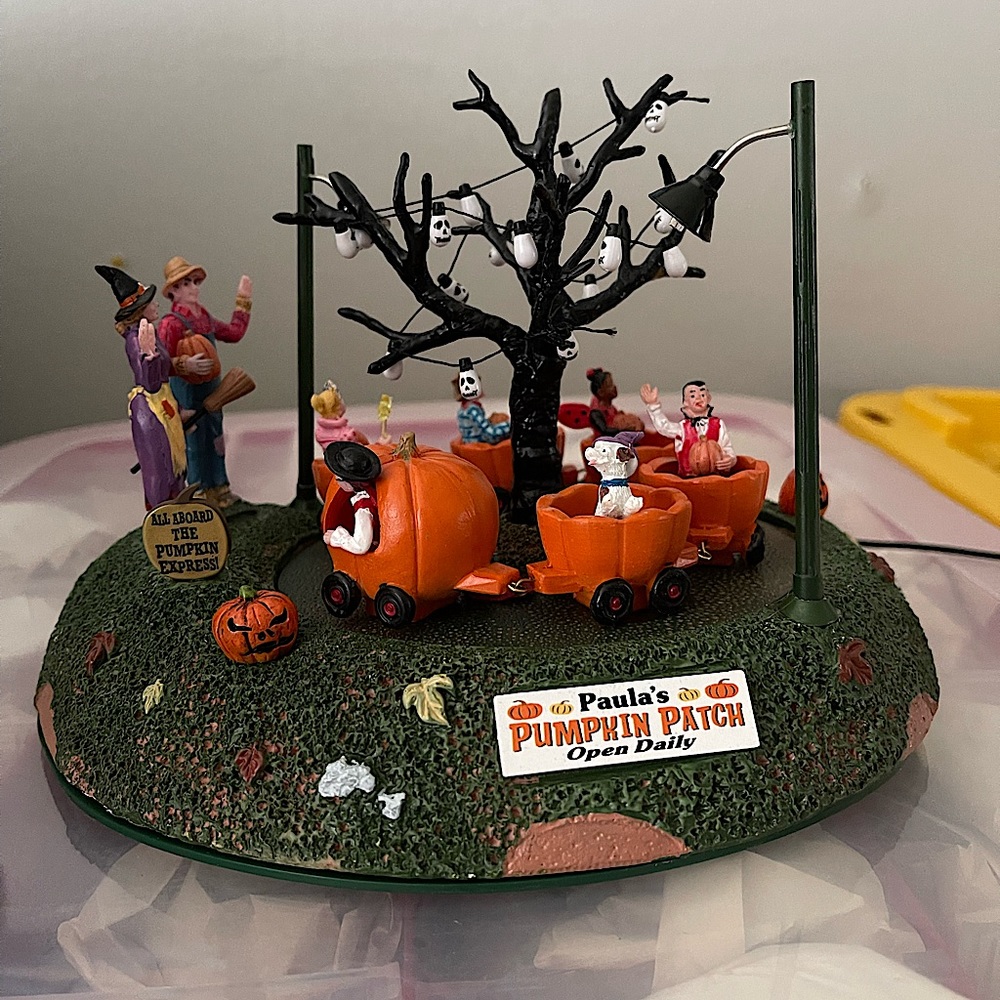 New 2023 LEMAX SPOOKY TOWN Halloween Village Pumpkin Patch Ride 🎃